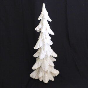 NEW 18” SNOW COVERED CHRISTMAS WINTER FOREST PINE TREE RESIN DECORATION